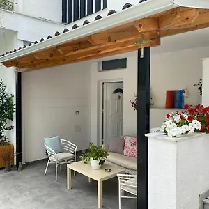 Lr , Sarandë Albania
