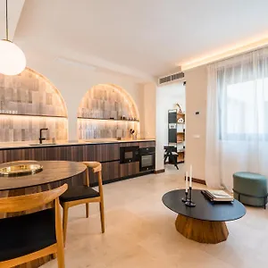 https://at-apartamentos-vtv-conde-de-torrejon-10.es-andalucia.com
